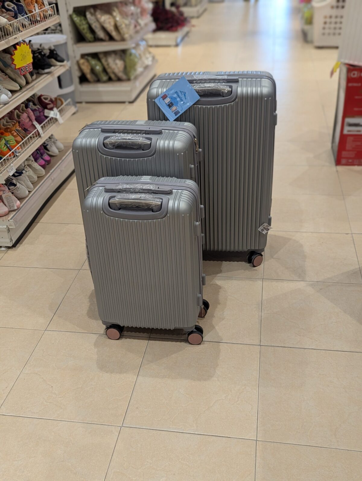 luggage set scaled
