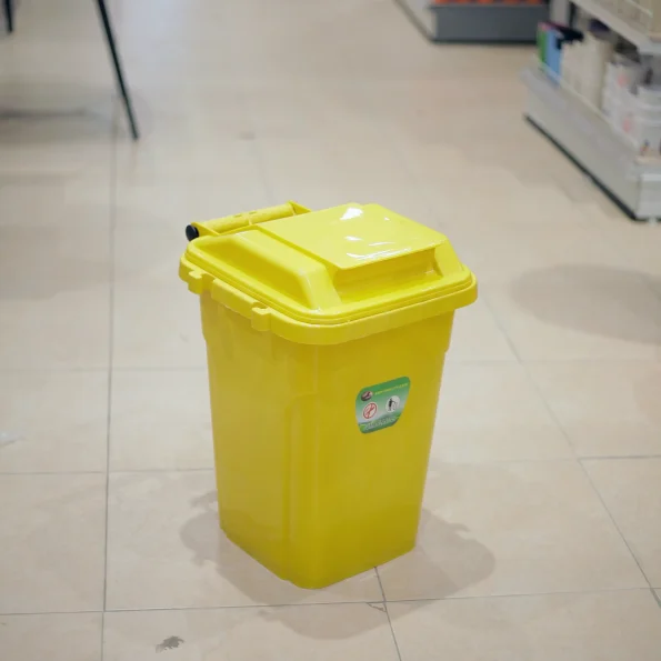 Plastic Bin 1 large